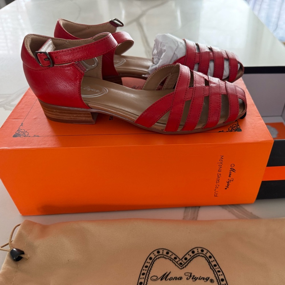 Mona flying red shoes size 37 or 6.5